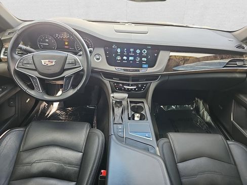 Used 2018 Cadillac CT6 Luxury image 9