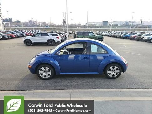 Used 2007 Volkswagen Beetle Coupe image 9