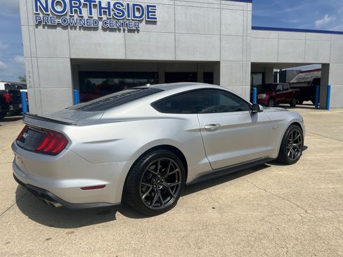 Used 2018 Ford Mustang GT Premium w/ Performance Package - Level 2 RWD image 5