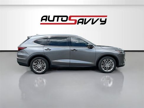 Used 2024 Acura MDX SH-AWD w/ Advance Package image 8