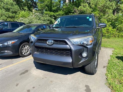 Used 2016 Toyota 4Runner SR5 RWD image 1
