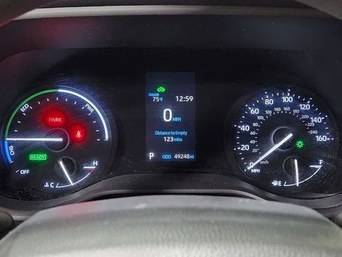 Used 2021 Toyota Sienna LE FWD image 31