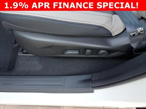 New 2025 Subaru Forester Limited image 21