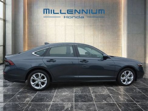 Used 2025 Honda Accord LX image 12