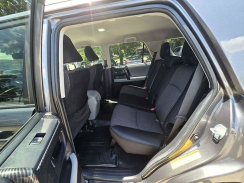 Used 2012 Toyota 4Runner SR5 RWD image 11