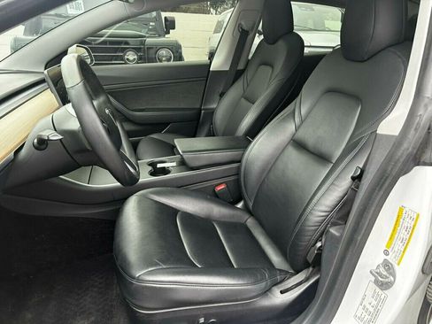 Used 2020 Tesla Model 3 image 11