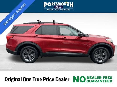 Certified 2021 Ford Explorer XLT w/ Equipment Group 202A image 5