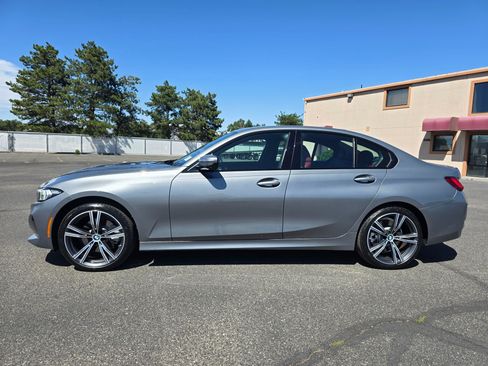 Certified 2023 BMW 330i xDrive Sedan w/ Premium Package AWD/4WD image 3