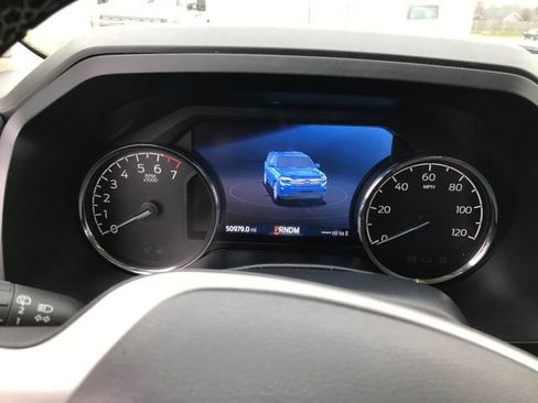 Used 2024 Ford Expedition Limited image 9