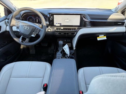 New 2026 Toyota Camry XLE image 21