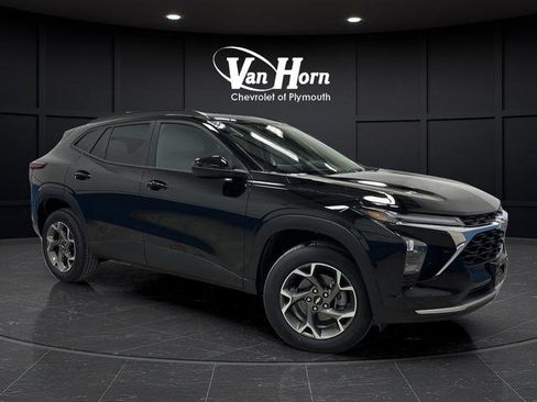 New 2026 Chevrolet Trax LT w/ Driver Confidence Package image 35