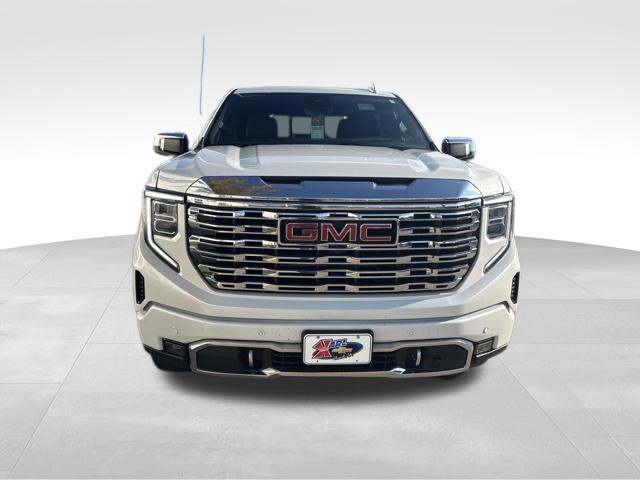 Certified 2024 GMC Sierra 1500 Denali w/ Technology Package AWD/4WD image 2