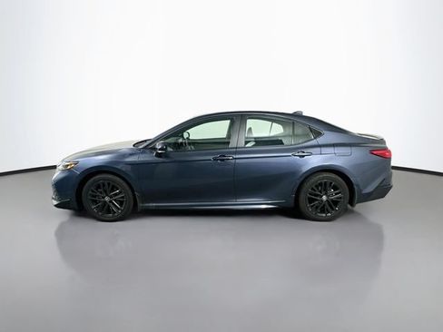 Used 2026 Toyota Camry SE w/ Convenience Package AWD/4WD image 3