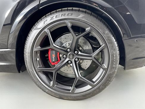 New 2026 Audi RS Q8 performance image 33