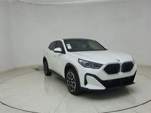 Used 2025 BMW X2 xDrive28i image 63