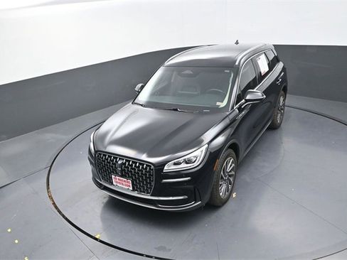 Used 2023 Lincoln Corsair Reserve w/ Equipment Group 201A image 21