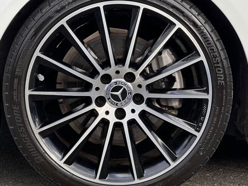 Used 2021 Mercedes-Benz C 300 Sedan image 9