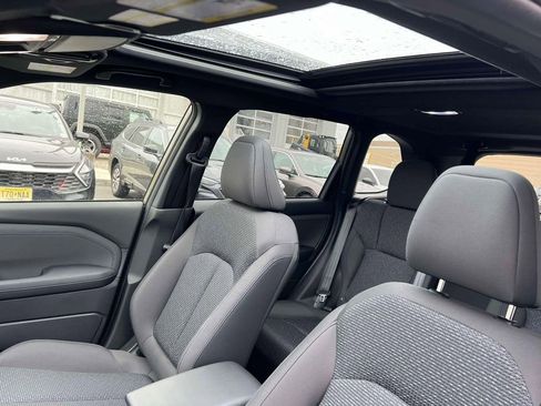 Certified 2025 Subaru Forester Premium image 14