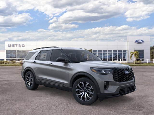 New 2026 Ford Explorer ST-Line w/ Premium Package RWD image 7