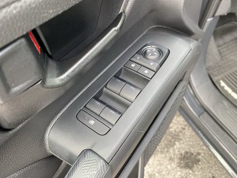 Used 2024 Toyota Tacoma SR5 RWD image 19
