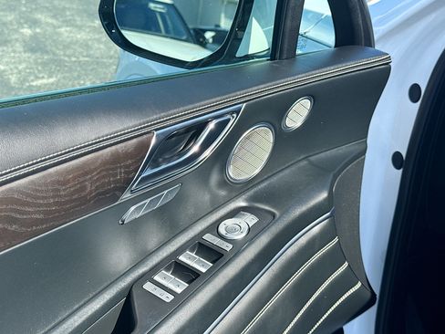 Used 2021 Genesis GV80 2.5T w/ Advanced Package 02 image 19