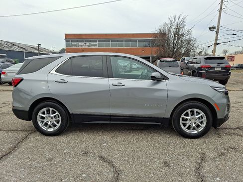 Used 2023 Chevrolet Equinox LT image 5