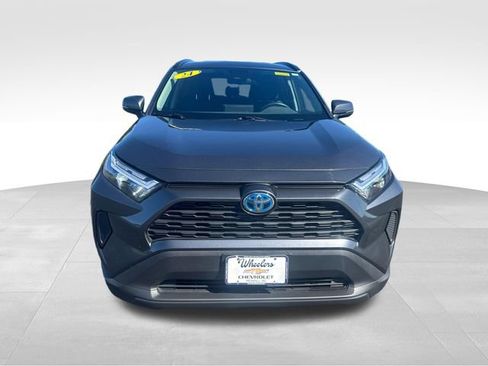 Used 2024 Toyota RAV4 LE AWD/4WD image 8