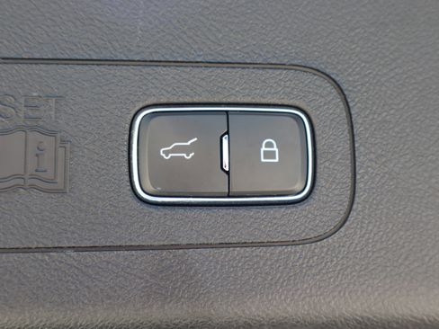 Used 2023 Lincoln Aviator Reserve image 34