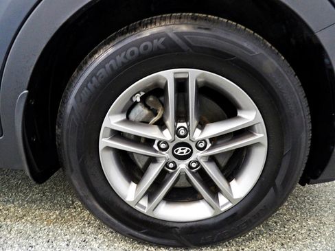 Used 2017 Hyundai Santa Fe Sport w/ Cargo Package image 21