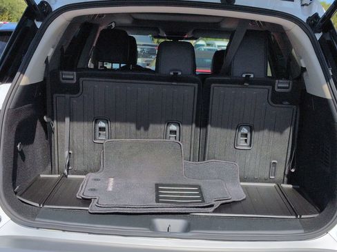 Used 2025 Nissan Pathfinder Platinum w/ Cargo Package FWD image 13
