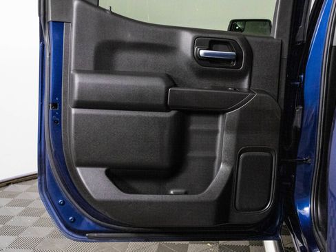 Used 2020 Chevrolet Silverado 1500 LT w/ All-Star Edition image 34