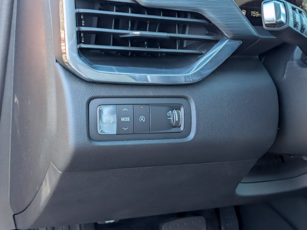 Used 2024 GMC Acadia Elevation FWD image 14
