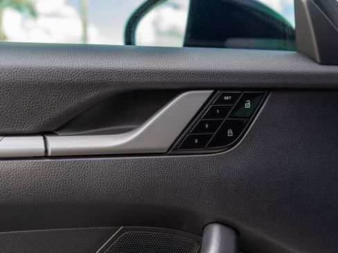 Used 2021 Porsche 911 Carrera image 29