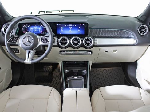 Certified 2026 Mercedes-Benz GLB 250 4MATIC image 15
