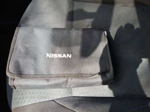 Used 2015 Nissan Juke SV w/ Technology Package FWD image 54