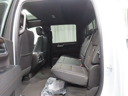 Used 2024 Chevrolet Silverado 3500 High Country w/ High Country Premium Package AWD/4WD image 13