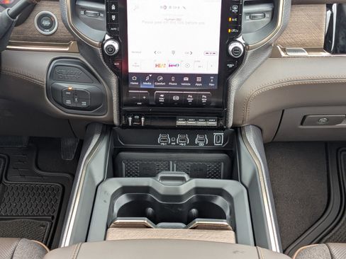 New 2026 RAM 3500 Longhorn AWD/4WD image 17