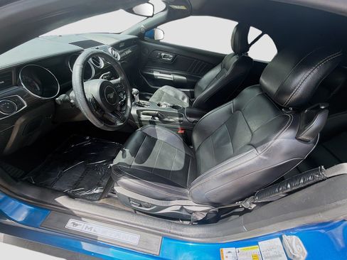 Used 2017 Ford Mustang GT Premium w/ Equipment Group 401A RWD image 19