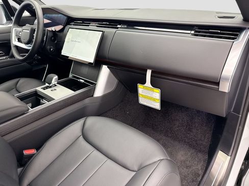 New 2026 Land Rover Range Rover Long Wheelbase Autobiography AWD/4WD image 15