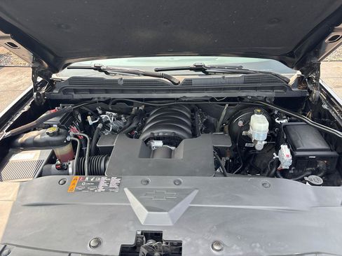 Used 2018 Chevrolet Silverado 1500 LT w/ All Star Edition AWD/4WD image 34