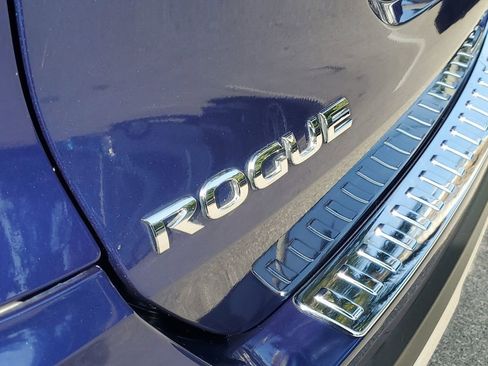 Used 2018 Nissan Rogue S image 13
