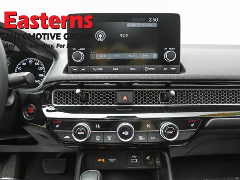 Used 2023 Honda Civic EX image 12