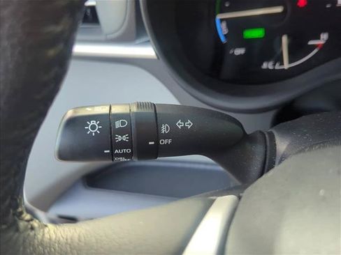 Certified 2022 Toyota Sienna XLE w/ XLE Plus Package FWD image 15