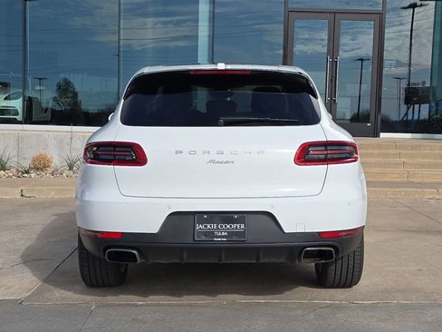 Used 2017 Porsche Macan image 6