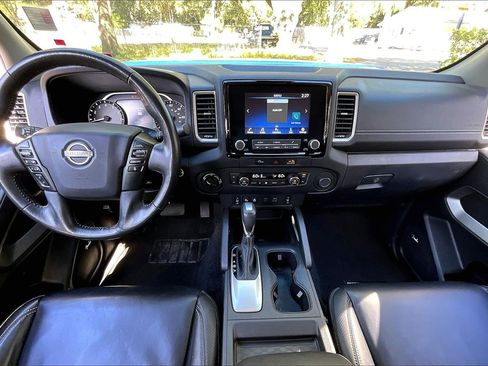 Used 2024 Nissan Frontier SL w/ Technology Package image 7