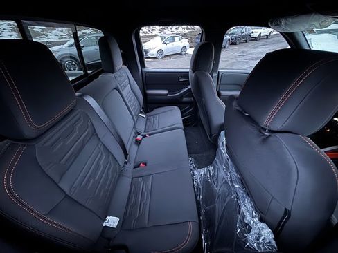 New 2026 Nissan Frontier PRO-4X w/ Pro-4x Convenience Package image 9