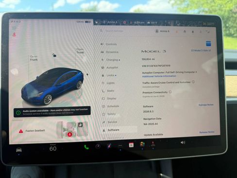 Used 2022 Tesla Model 3 RWD image 15