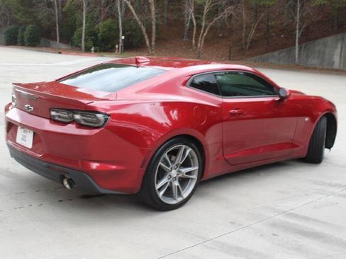 Used 2020 Chevrolet Camaro LT w/ RS Package image 5