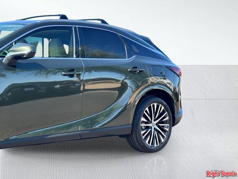 Used 2023 Lexus RX 350 Premium Plus w/ Cold Area Package FWD image 8