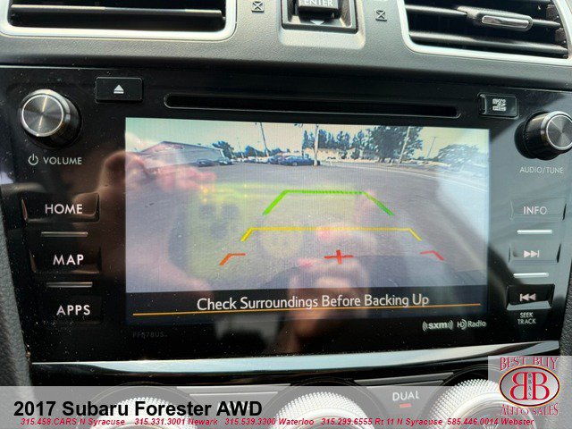Used 2017 Subaru Forester 2.5i Touring AWD/4WD image 28